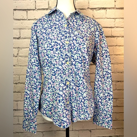 G.H Bass Blue and Pink Floral Tailored Button Front Short size Medium - Picture 1 of 7